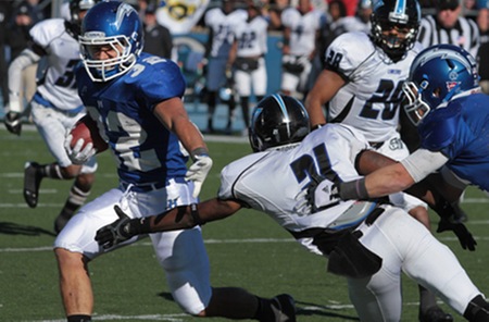 Lakers Ruin Hillsdale's Homecoming