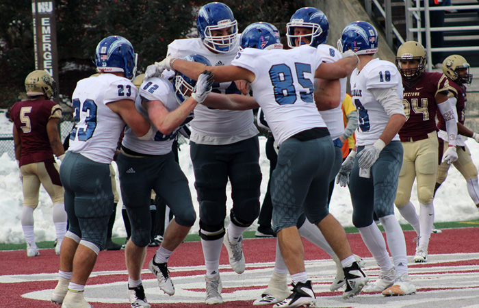 Charger Football Advances in NCAA Playoffs With 40-26 Win at Kutztown