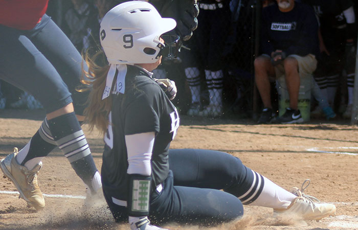 Arrows Quiet Charger Bats in Softball Sweep