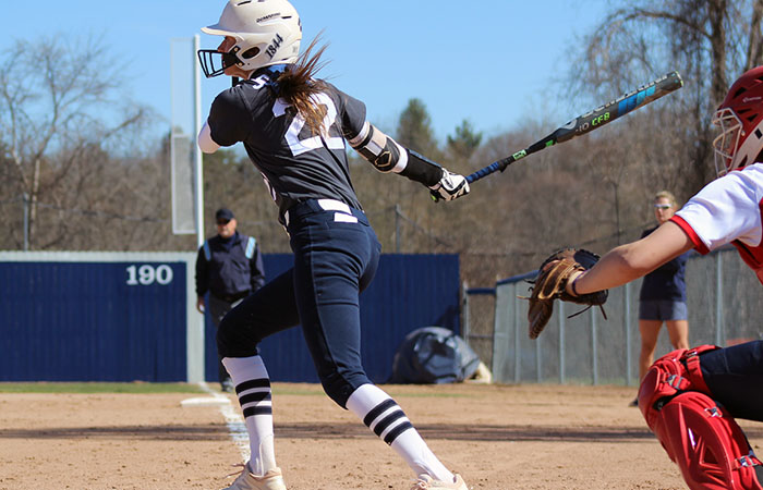 Softball Team Finishes Regular Season With Back-to-Back Sweeps, Now Eyes G-MAC Tournament