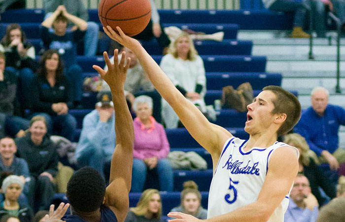 Junior guard Stedman Lowry became the 37th player in school history to score 1,000 career points. His achievement came during Hillsdale's 85-70 win over Tiffin. Photo credit: Carly Gouge
