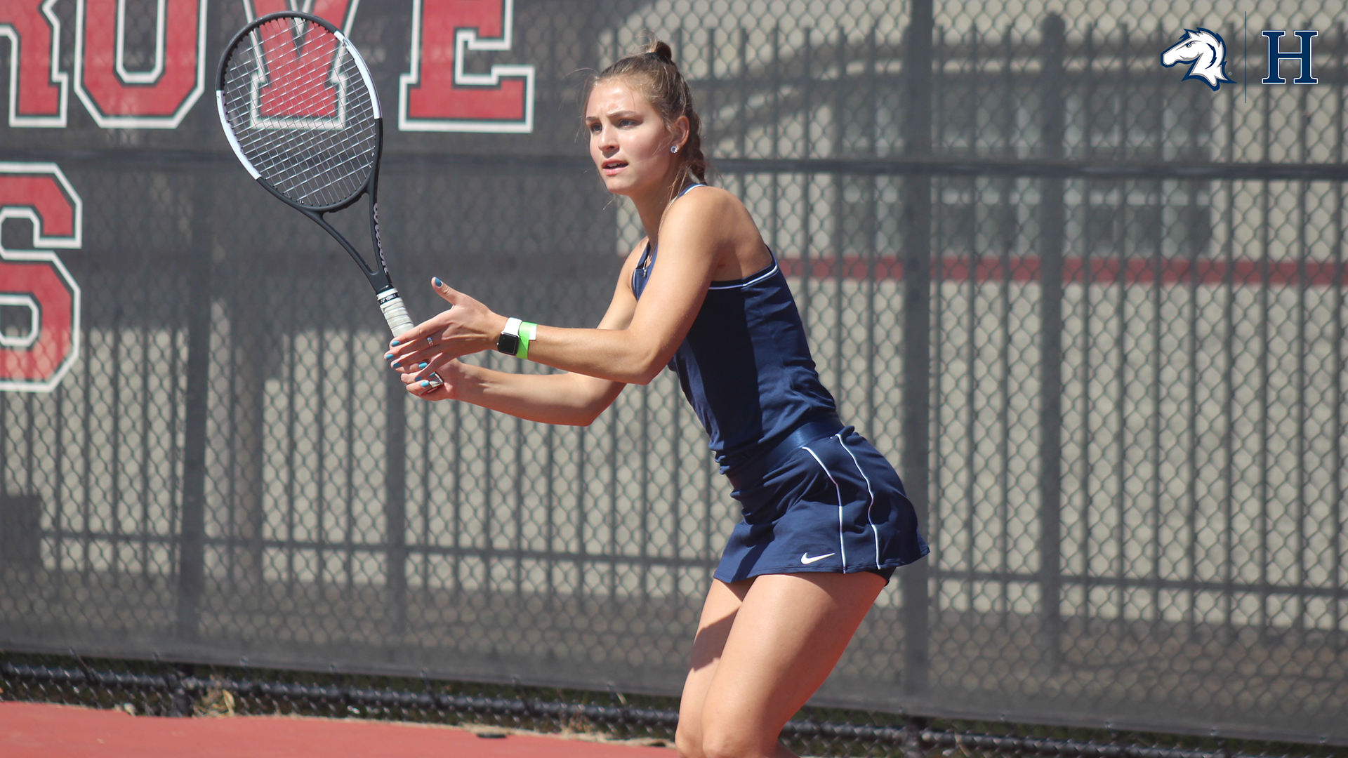 Charger women's tennis team falls to Findlay in road match, 4-2