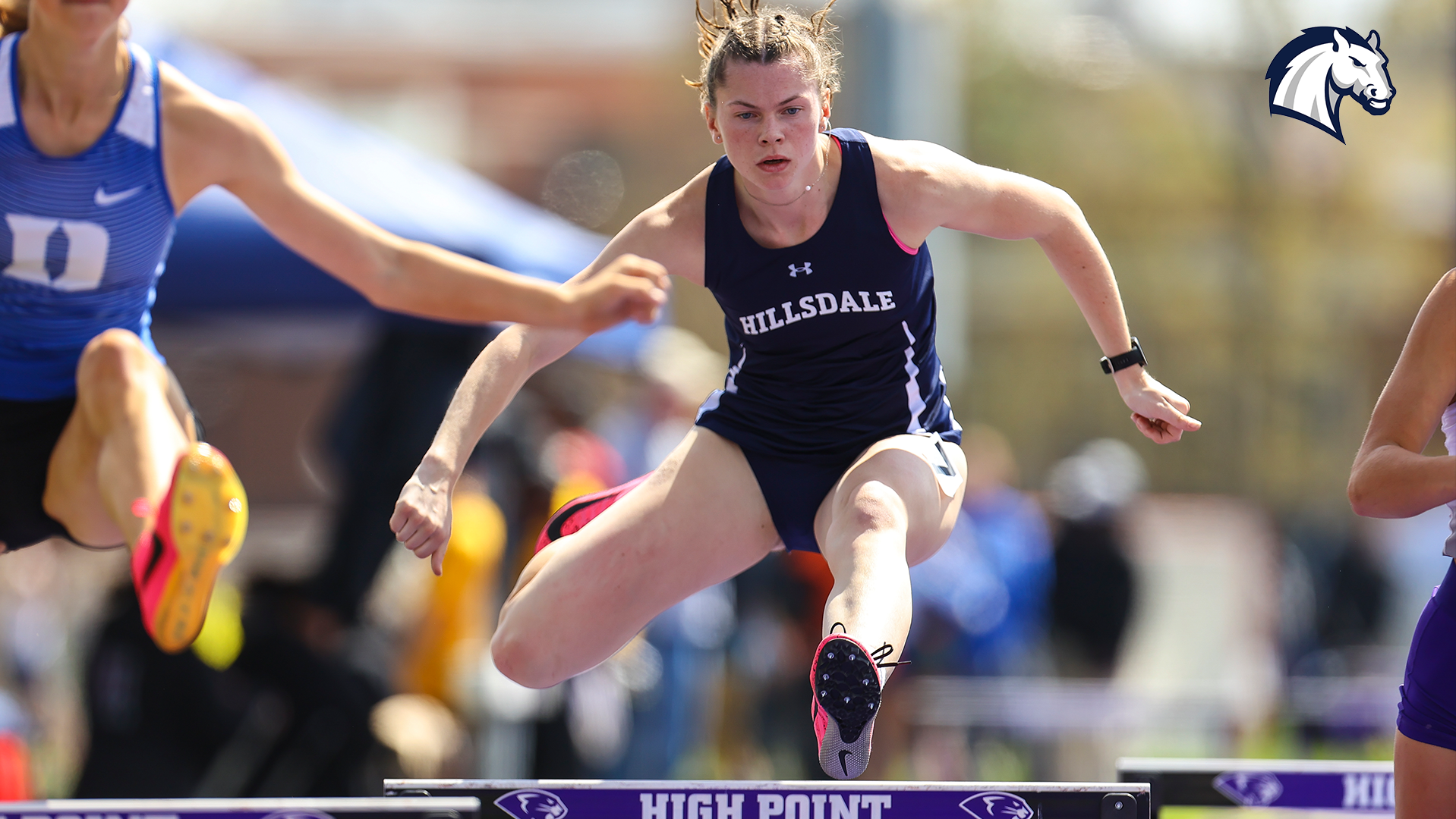 Six new provisional marks, two school records for Chargers women out in California
