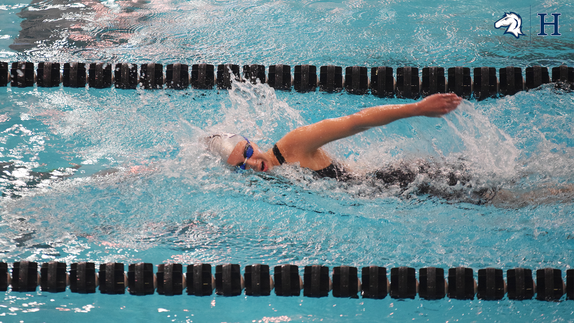 Chargers' Leah Tunney named G-MAC Women's Swimmer of the Week for third time this season (Jan 17-24)